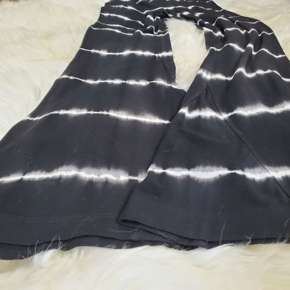 Volcom Juniors Skippin Town Striped Flared Pant - Picture 6 of 6